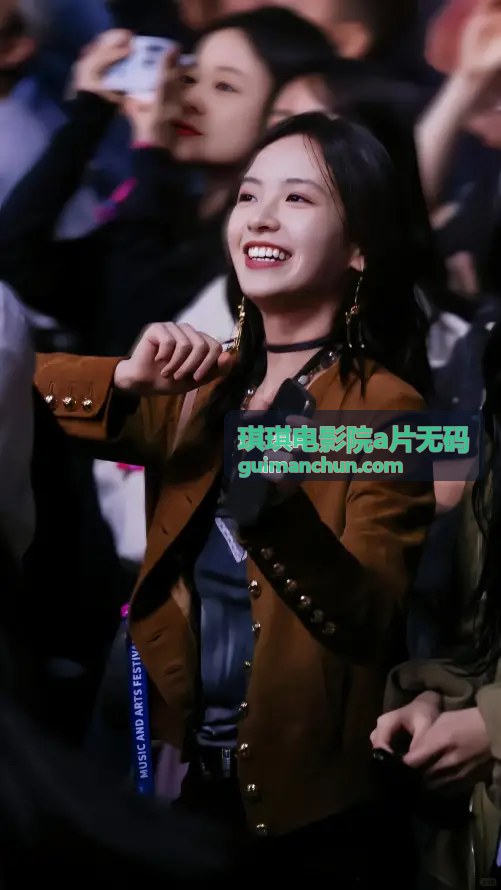 深夜书房的温情时刻 - 琪琪电影院a片无码高清无码
